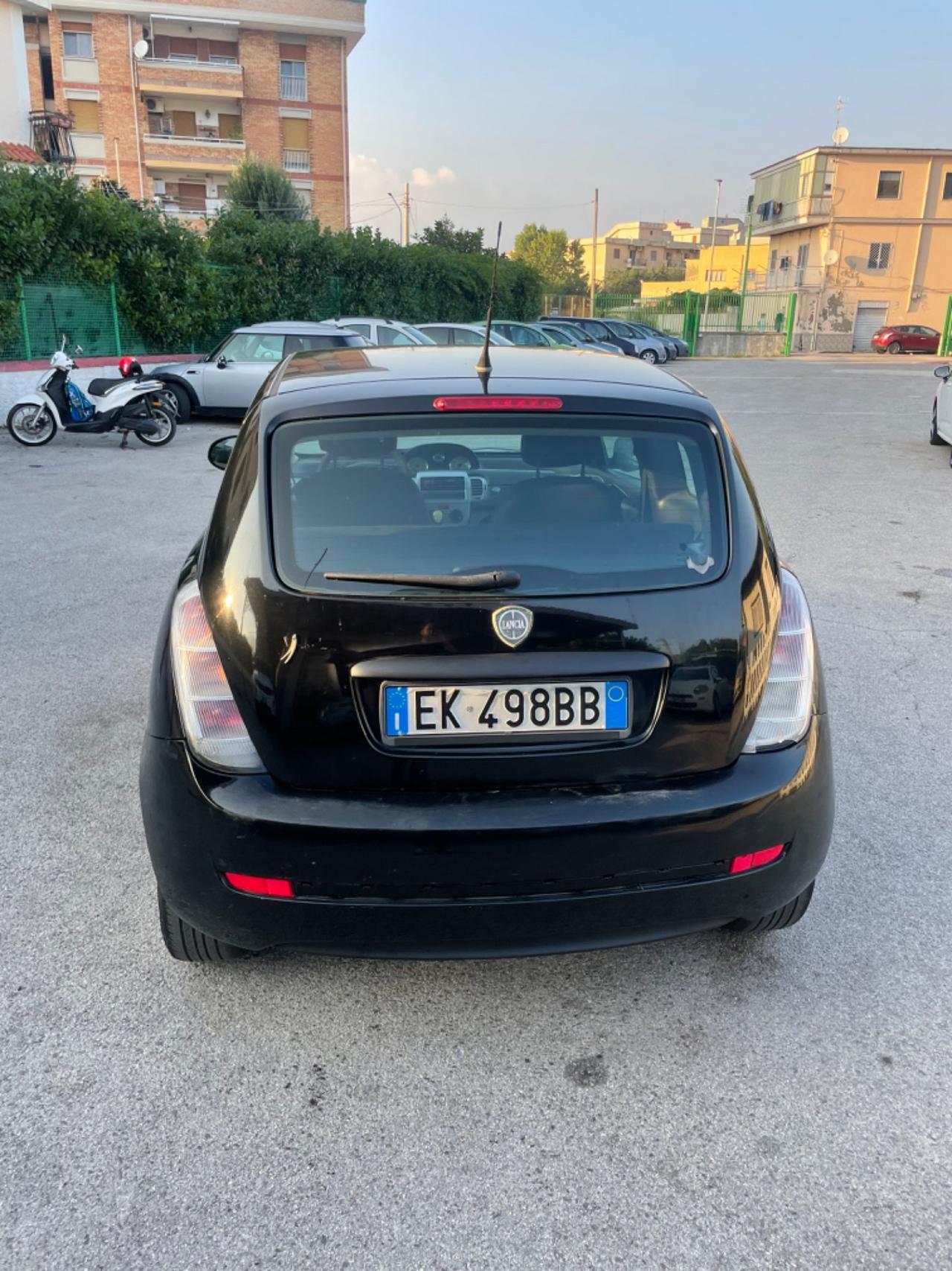 Lancia Ypsilon 1.2 69 CV Diva