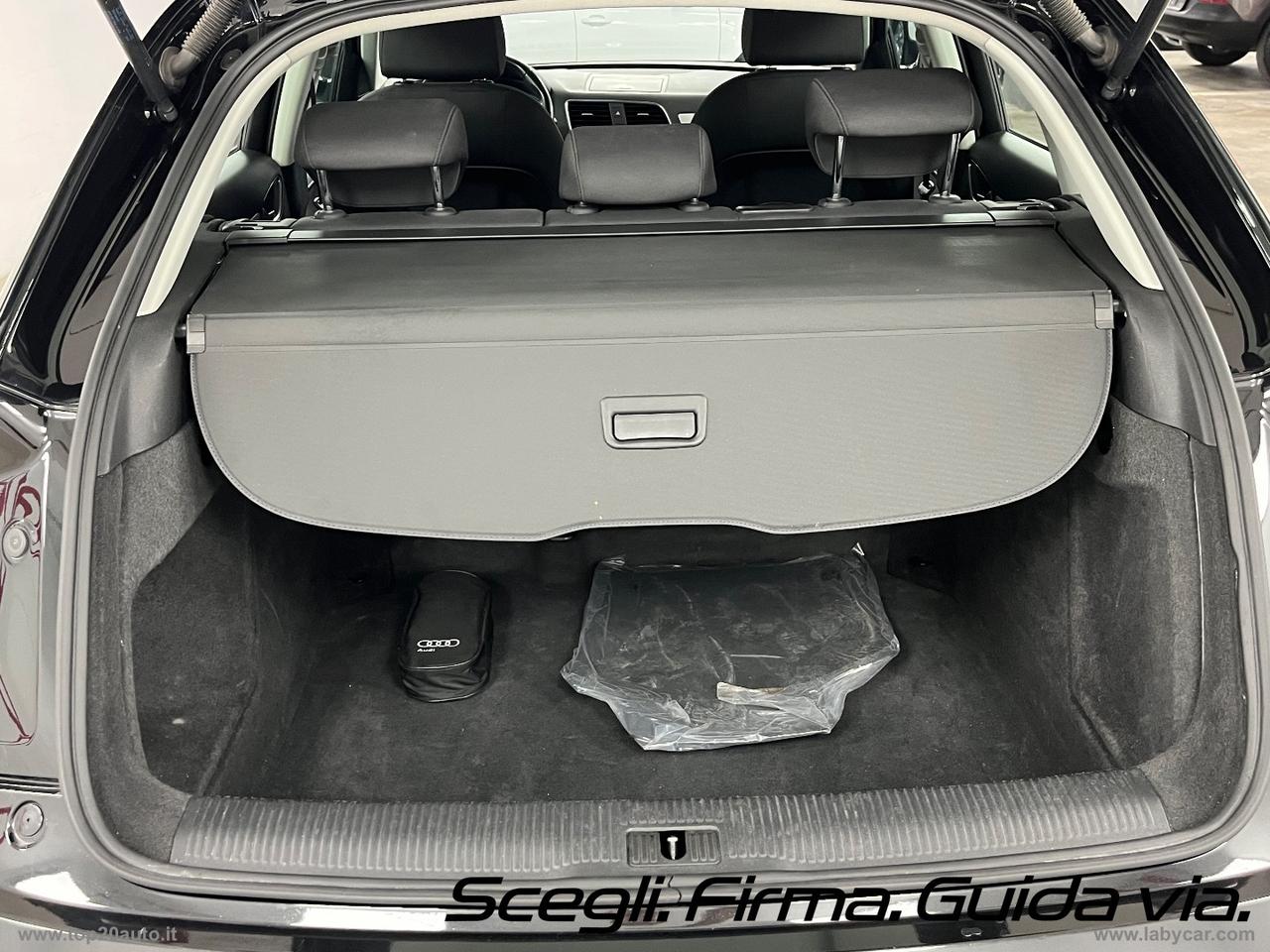 AUDI Q3 2.0 TDI 120CV Business|MANUALE