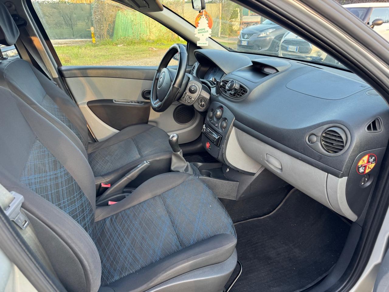 Renault Clio 1.2 Benzina 5 porte Luxe neopatentati 2006