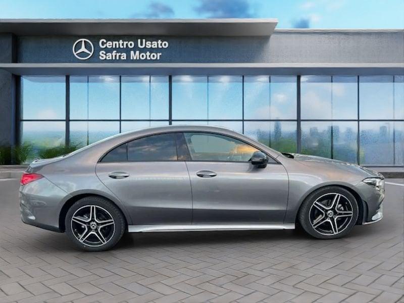 Mercedes-Benz CLA Coupé CLA 180 d Automatic Premium Night % Tech Pack