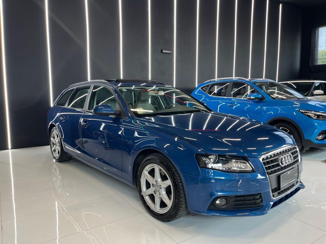 Audi A4 2.0 TDI 143CV Advanced AUTOMATICA TETTO PANORAMICO