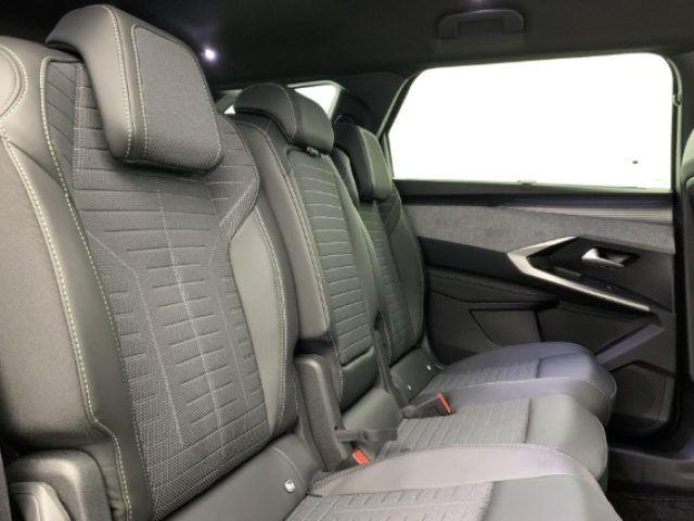 PEUGEOT 5008 Hybrid 145 e-DCS6 GT in Promo