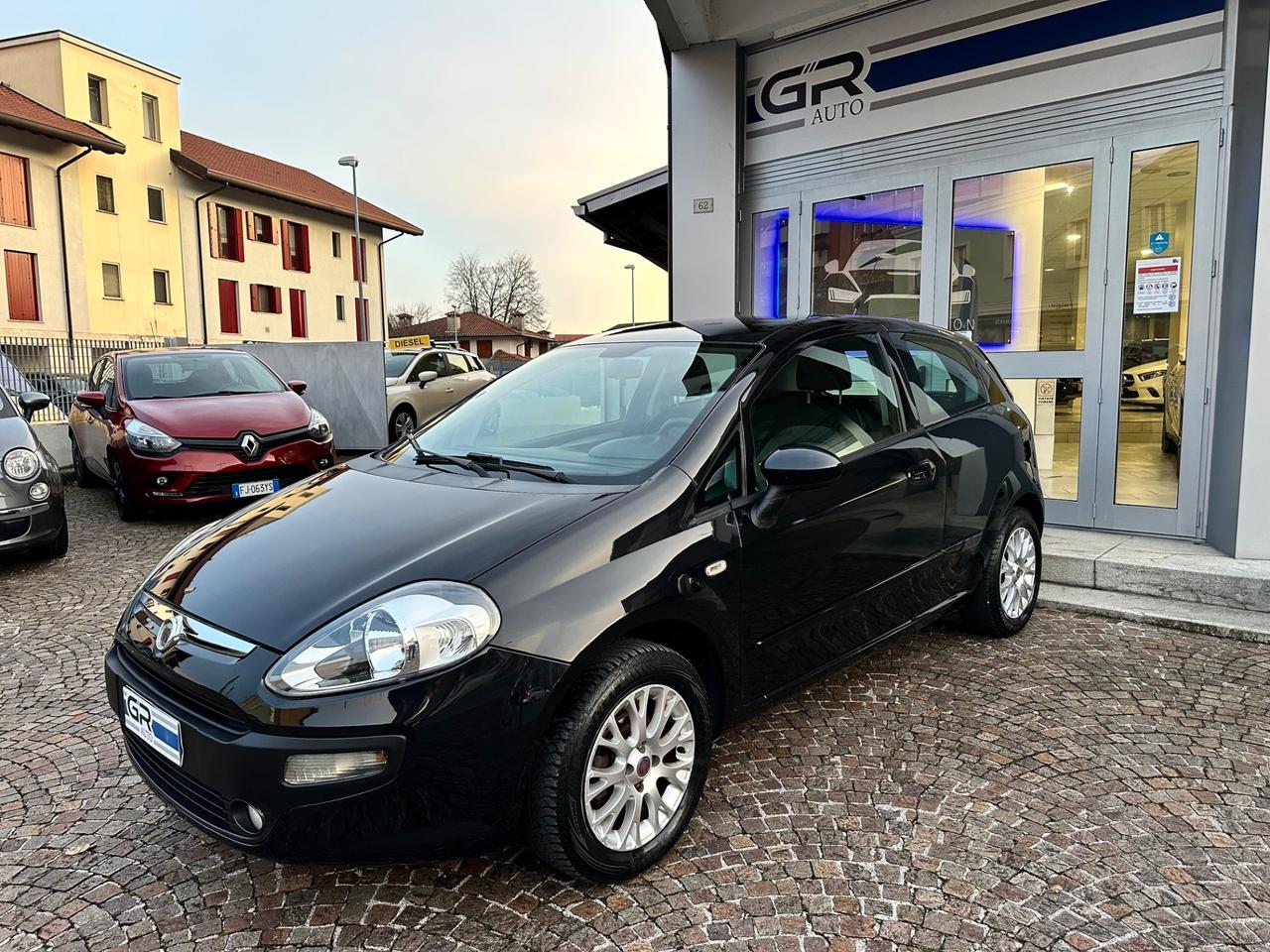 Fiat Punto Evo 1.4Bz 77Cv - Neopatentati