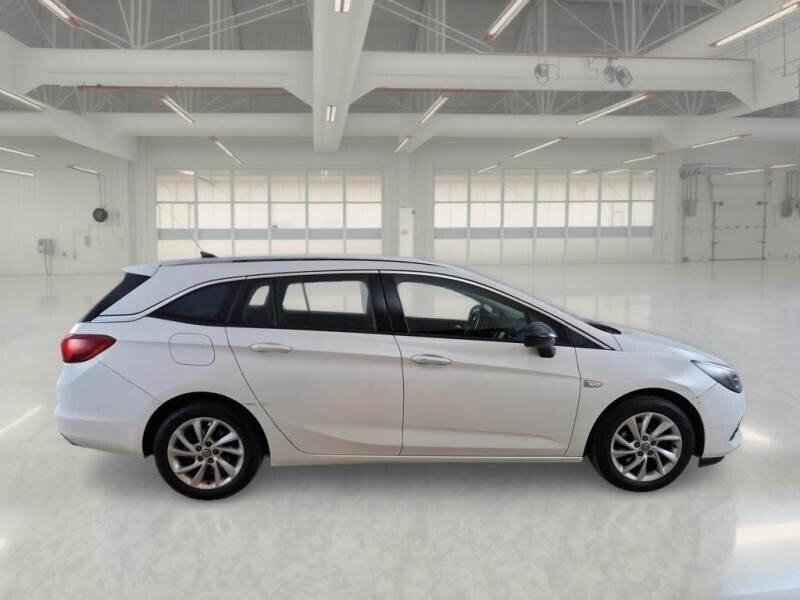Opel Astra Sports Tourer 1.5 cdti Elegance AUTO IN ARRIVO
