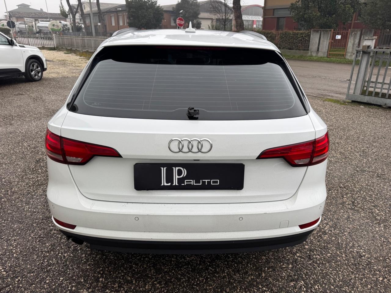 Audi A4 2.0 TDI 150 CV ultra S tronic Business Sport