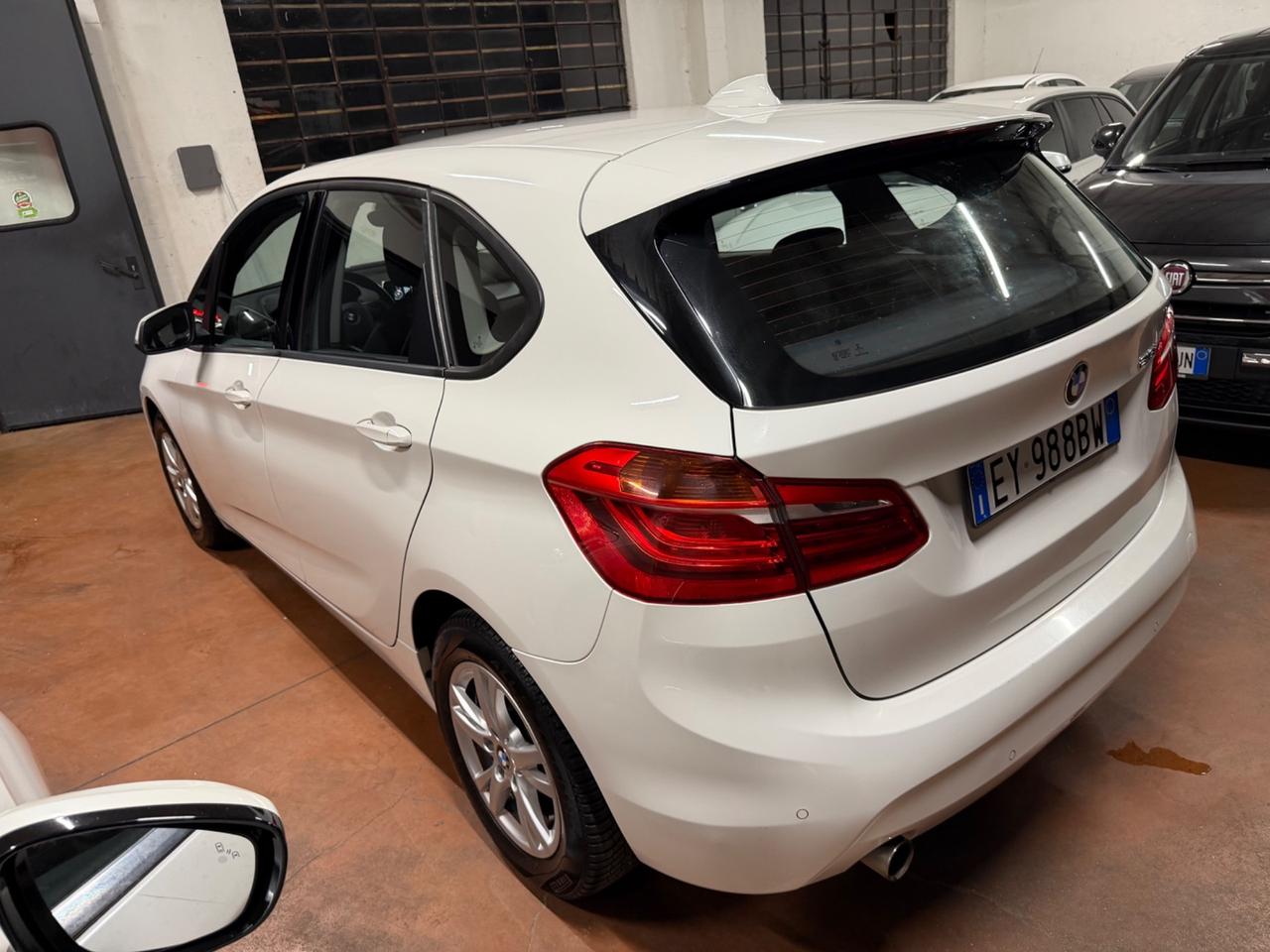 Bmw 2er Active Tourer 218i Advantage
