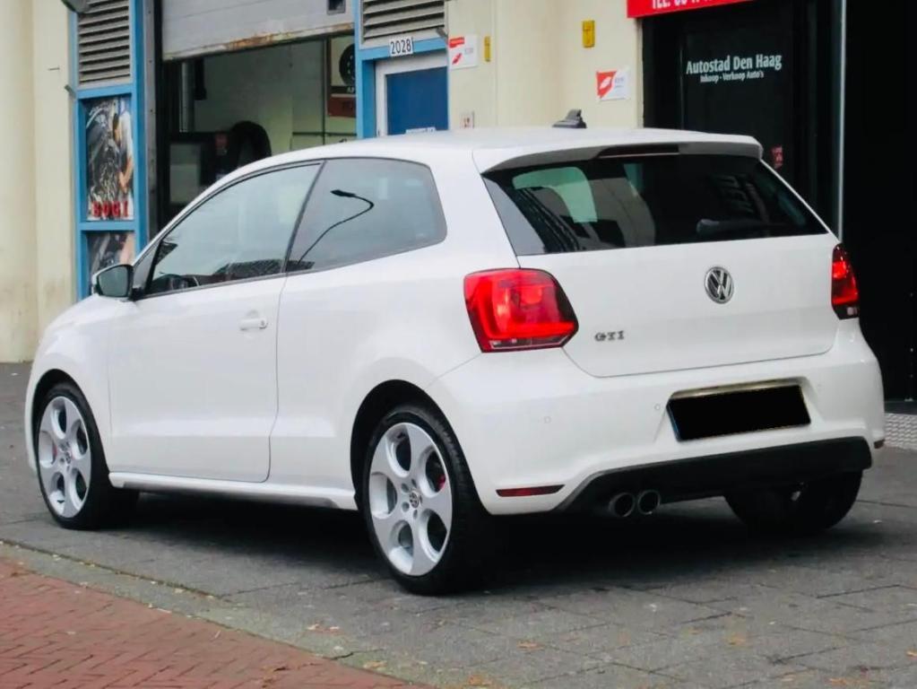 Volkswagen Polo 1.4 TSI 180cv DSG 3p. GTI Panorama