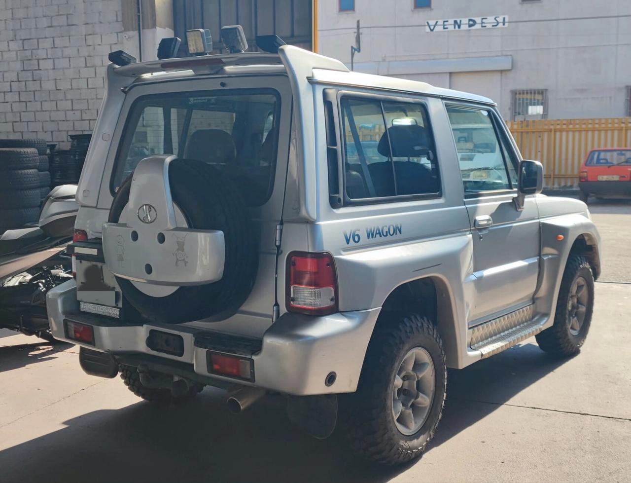 Hyundai Galloper 3000 v6