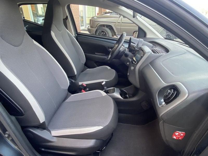 Toyota Aygo 1.0 VVT-i x-play