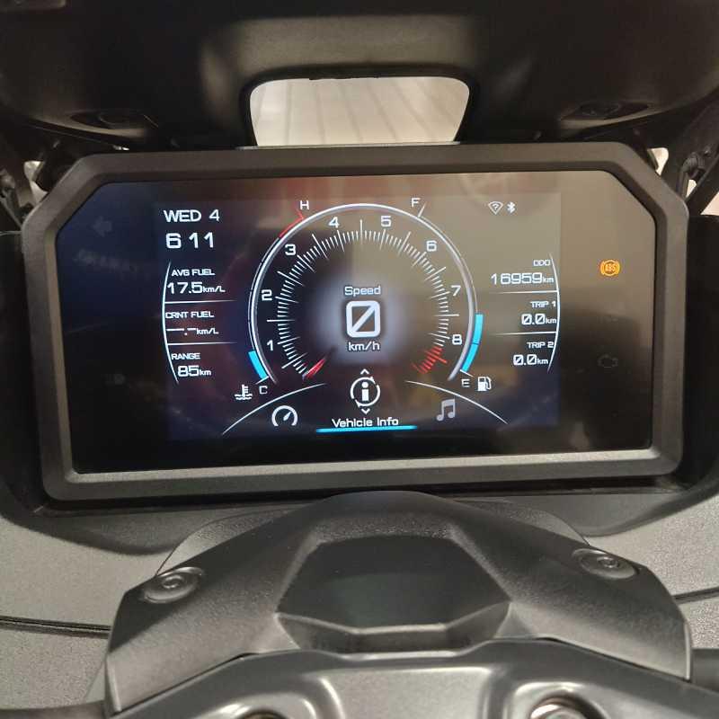 Yamaha T-Max 560 - 2024