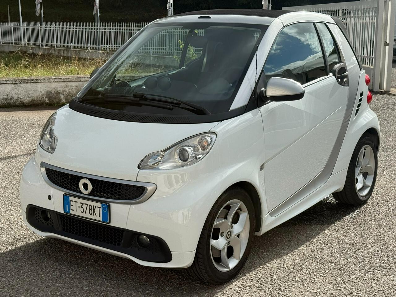 Smart ForTwo 1000 52 kW MHD cabrio passion
