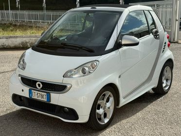 Smart ForTwo 1000 52 kW MHD cabrio passion