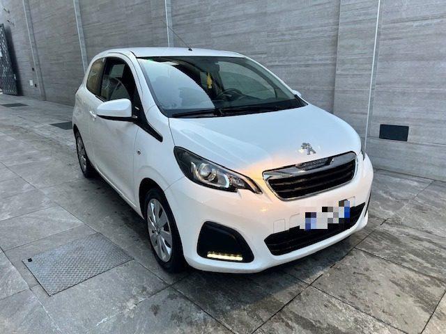 PEUGEOT 108 PureTech 82 Allure TOP!