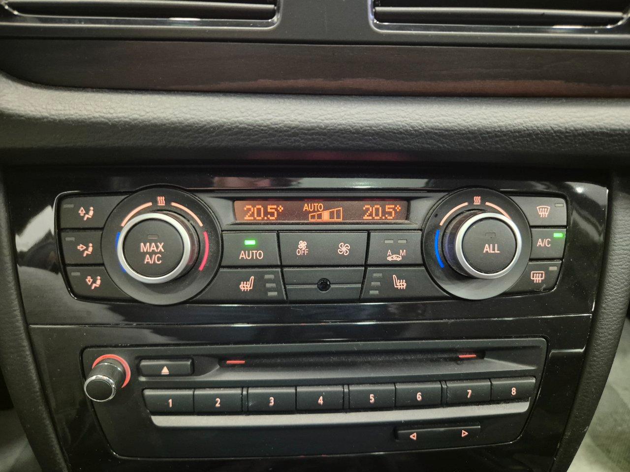 BMW X1 xdrive20i X-Line - Sens. Park. - Tetto