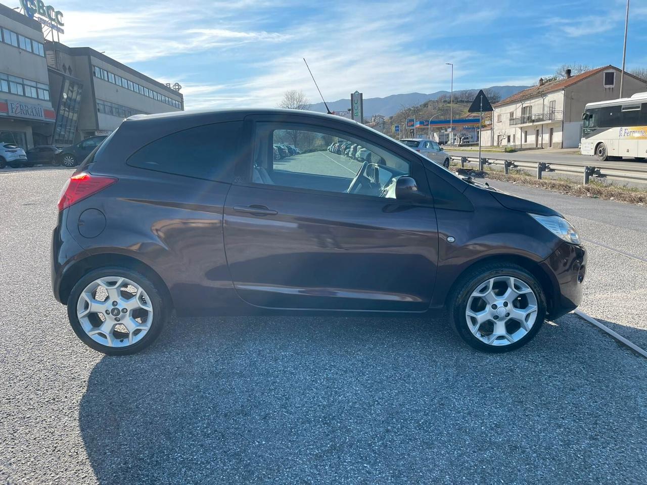 Ford Ka 1.3 TDCi 75CV Titanium