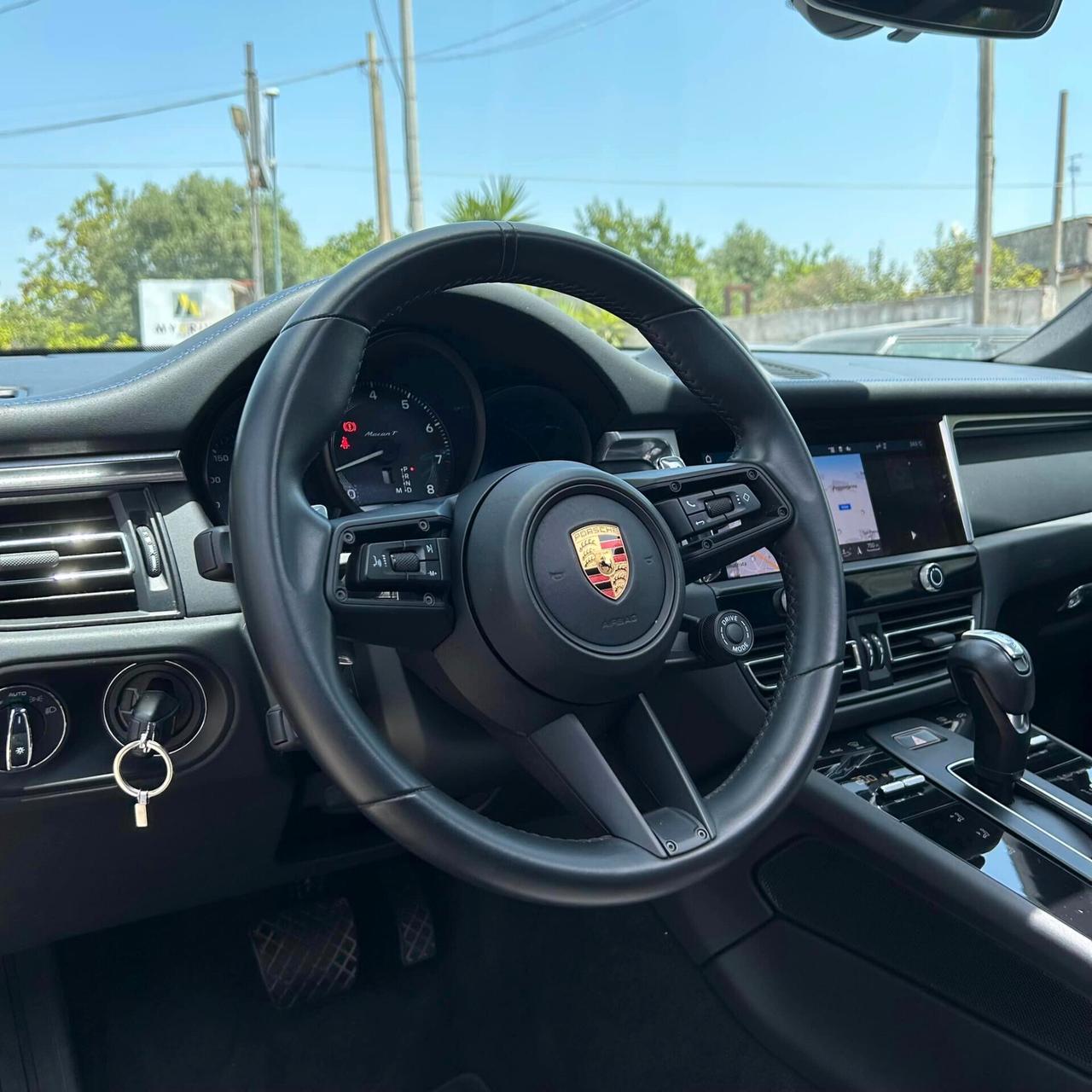 Porsche Macan 2.0 T - IPER FULL TETTO