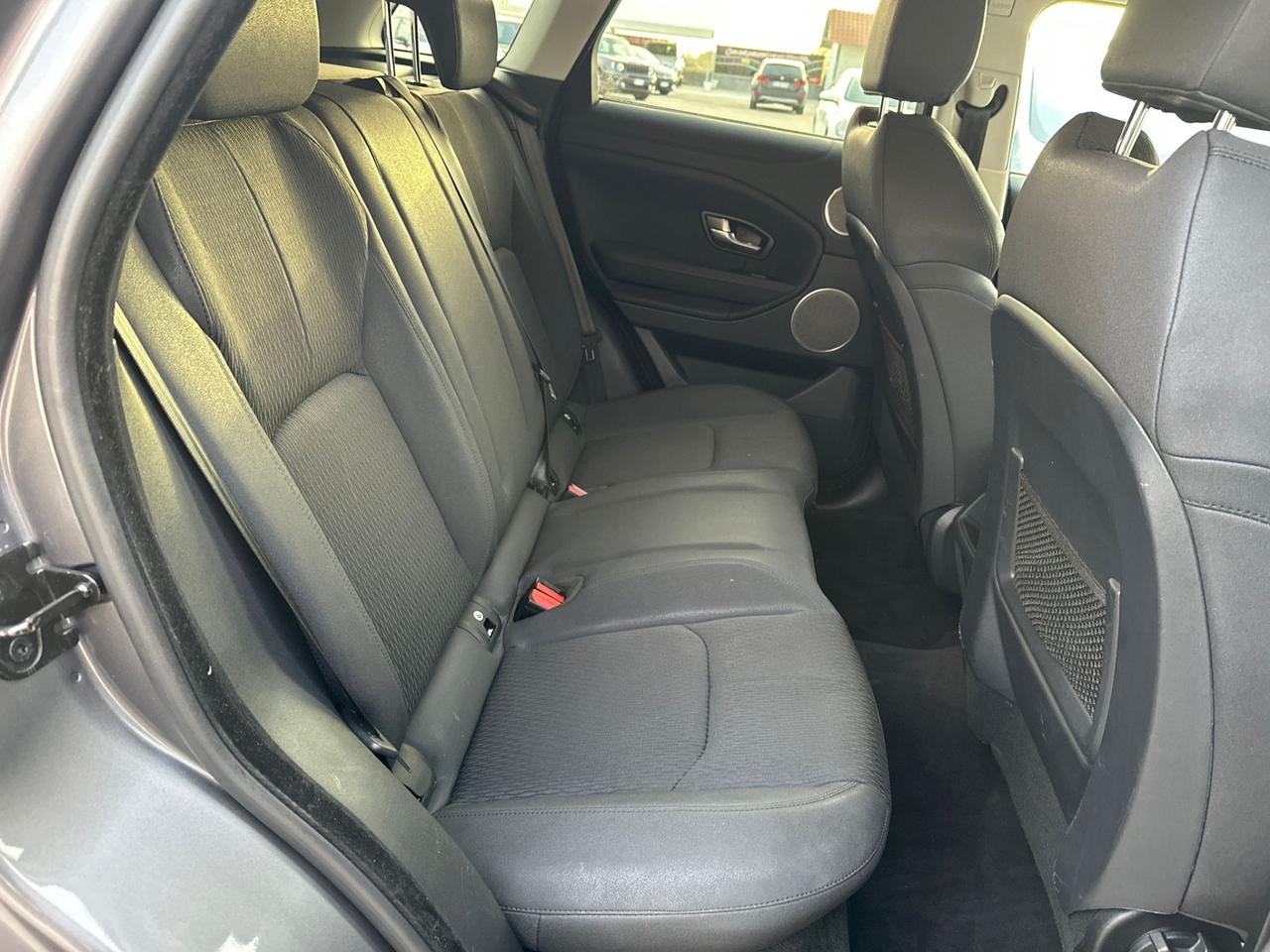 Range Evoque 2.0 DIESEL 150 CV 5p. SE AUT. 4X4