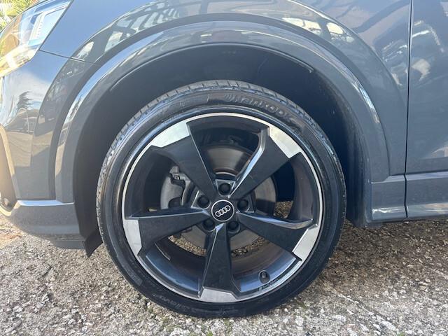 Audi Q2 30 1.6 TDI Identity Black 2020