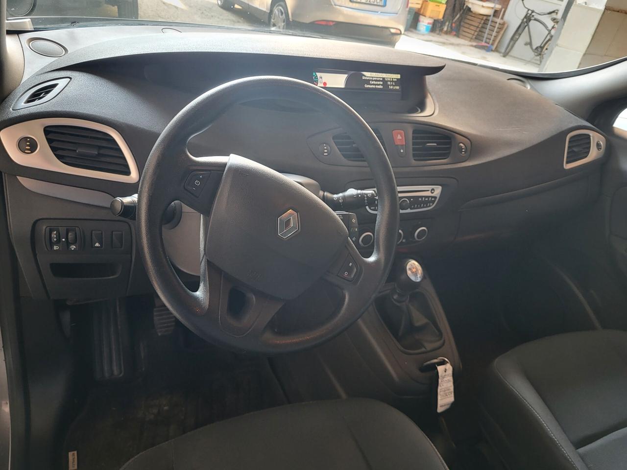 Renault grand Scenic 1.5 dCi 110CV 7 posti