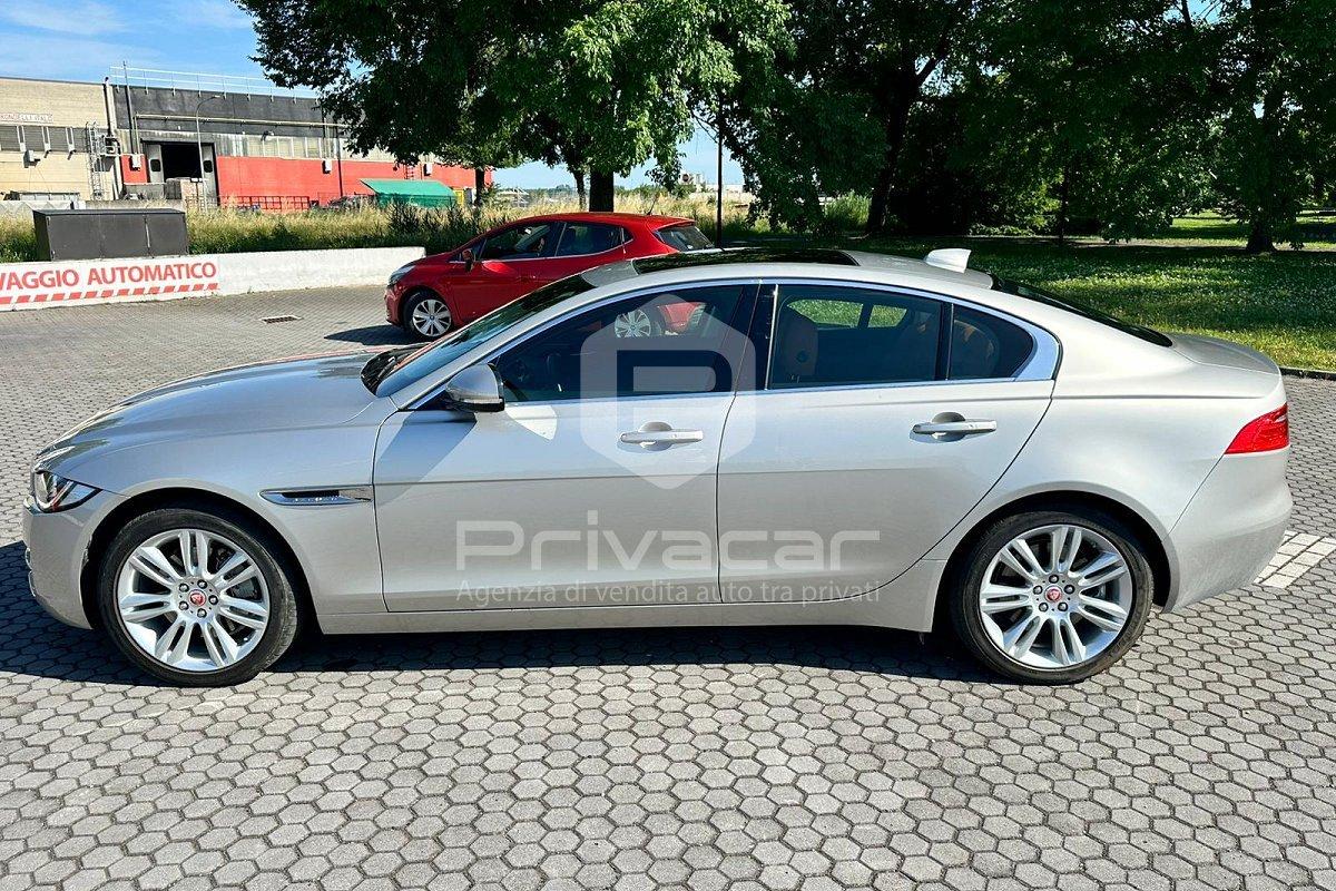 JAGUAR XE 2.0 D Turbo 180 CV AWD aut. Pure
