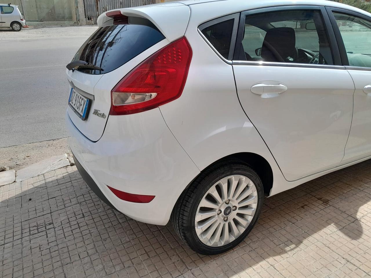 Ford Fiesta 1.4 TDCi 5p.