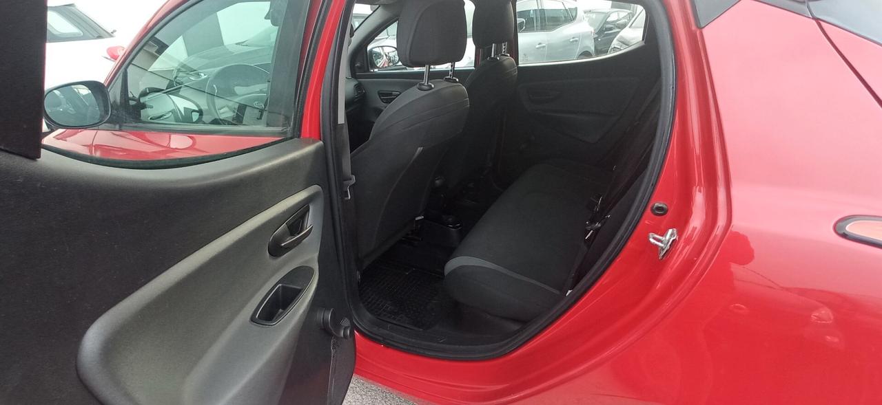 Lancia Ypsilon RESTAYLING - GPL
