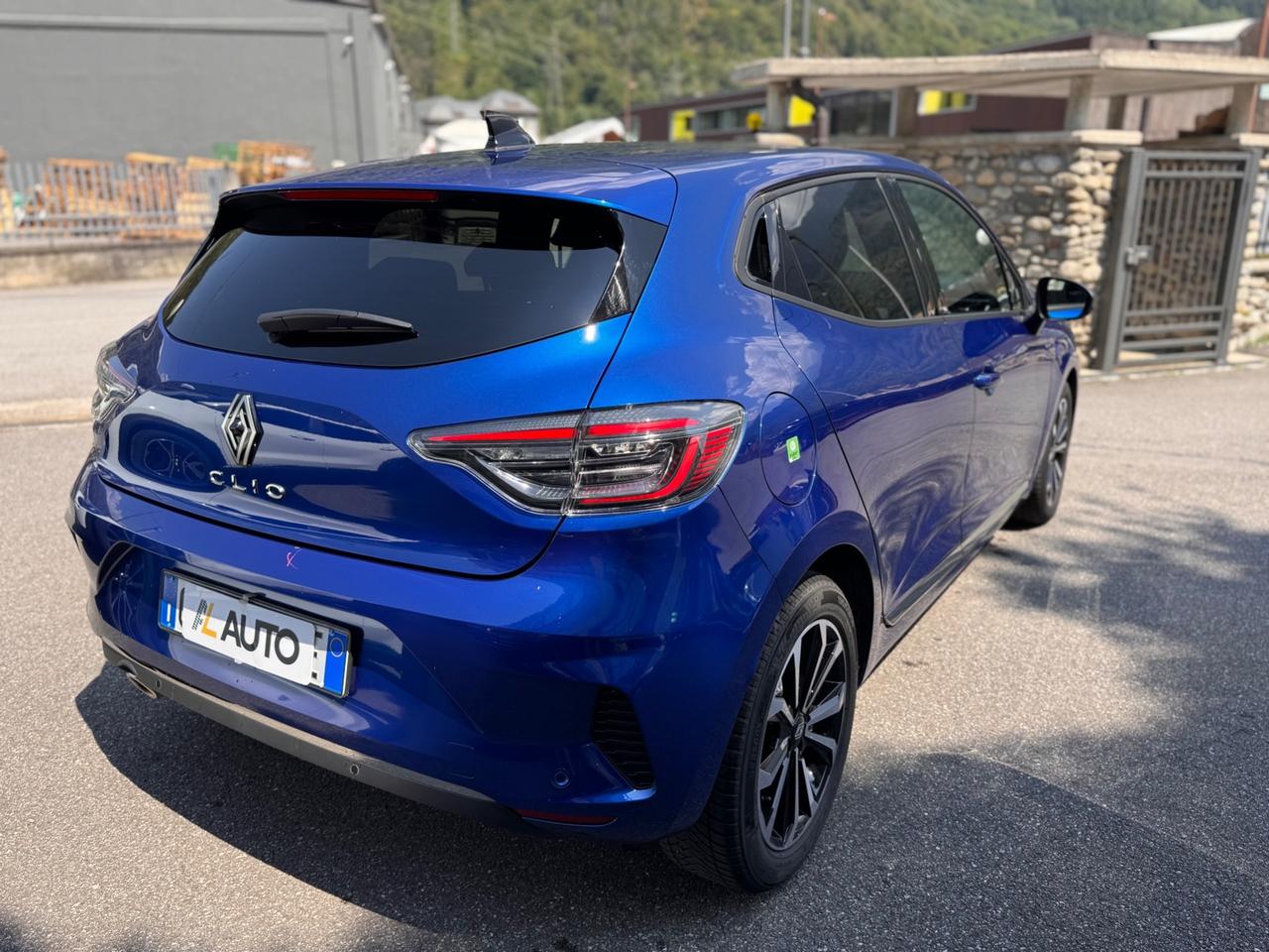 Renault Clio TCe 90 CV 5 porte Techno