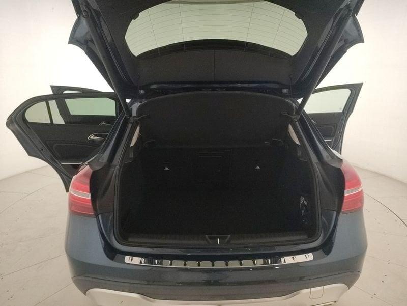 Mercedes-Benz GLA 200 d Sport 4matic auto