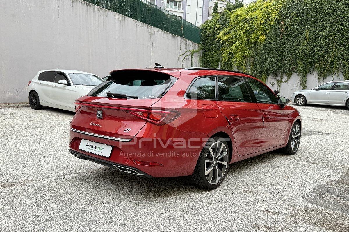 SEAT Leon Sportstourer 1.5 eTSI 150 CV DSG FR