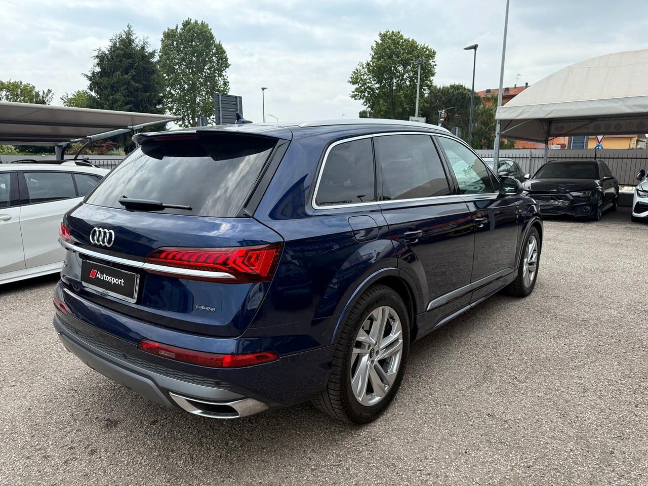 Audi Q7 50 TDI quattro tiptronic S-line 7 posti