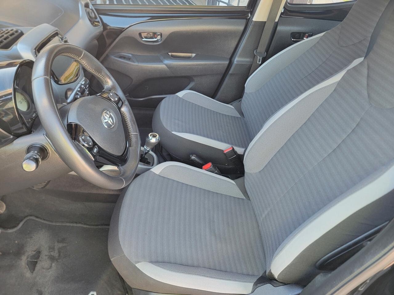 Toyota Aygo Connect 1.0 VVT-i 72 CV AUTOMATICA