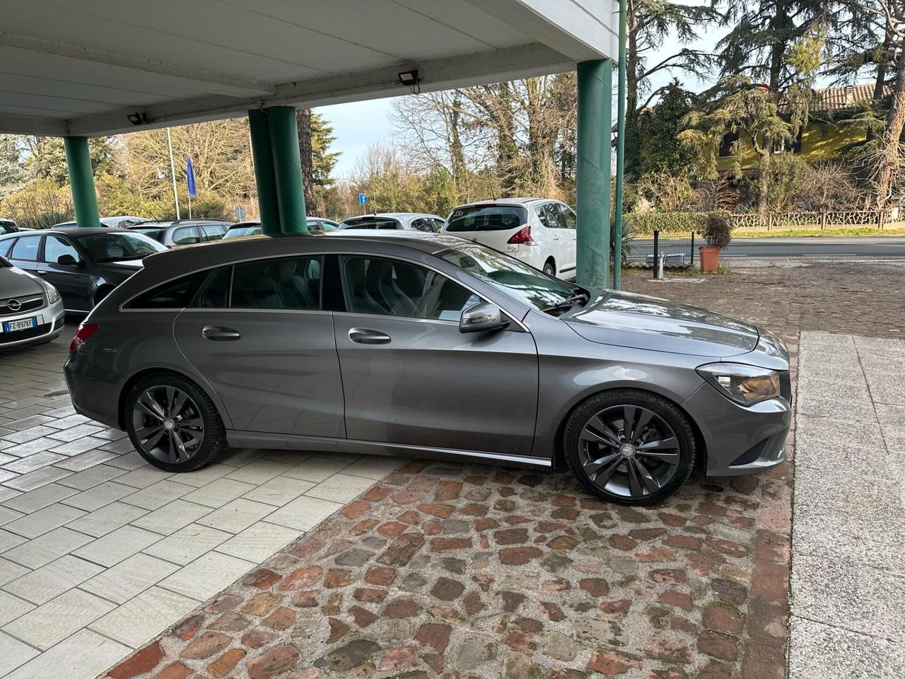 Mercedes-benz CLA 220 4Matic Automatic Sport