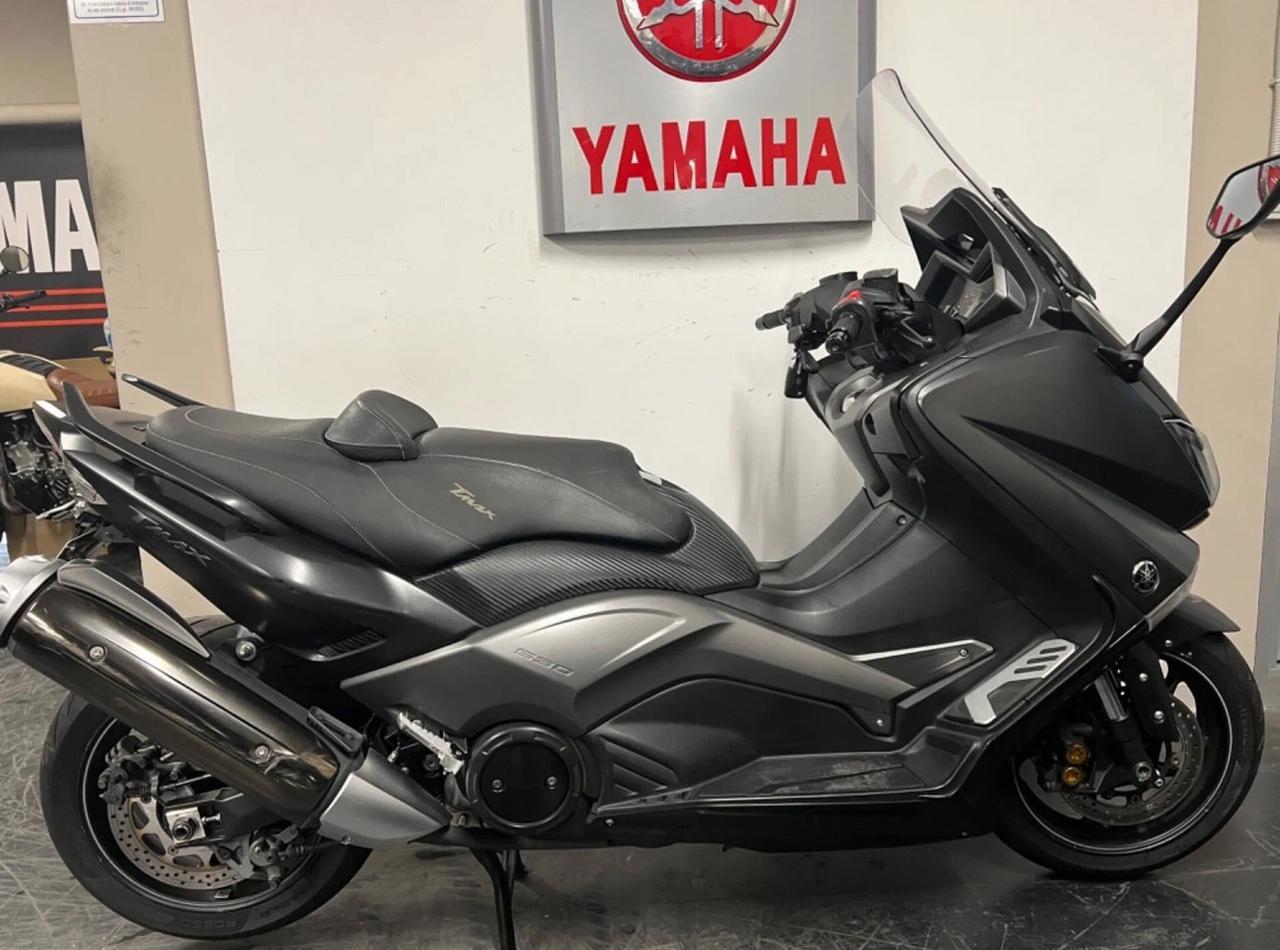 Yamaha TMAX 530