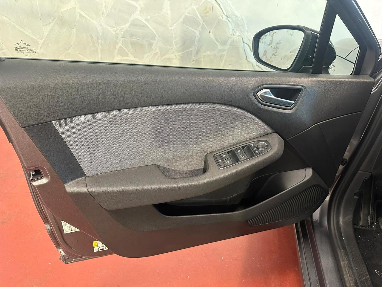 Renault Clio TCe 90 CV 5 porte Techno