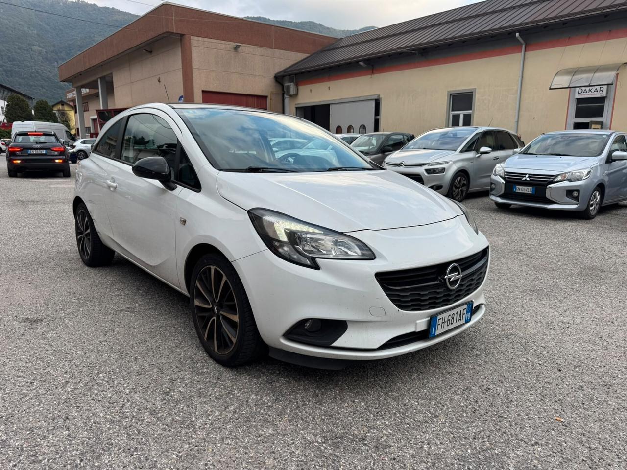 Opel Corsa 1.3 CDTI ecoFLEX 95CV Start&Stop Coupé b-Color