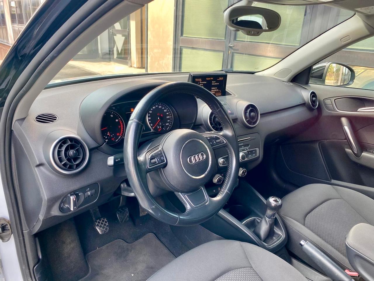 Audi A1 Sportback 1.0 tfsi ultra S LINE - PRONTA CONSEGNA