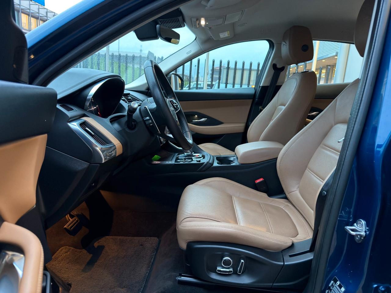 Jaguar E-Pace 2.0D I4 204 CV AWD Auto SE