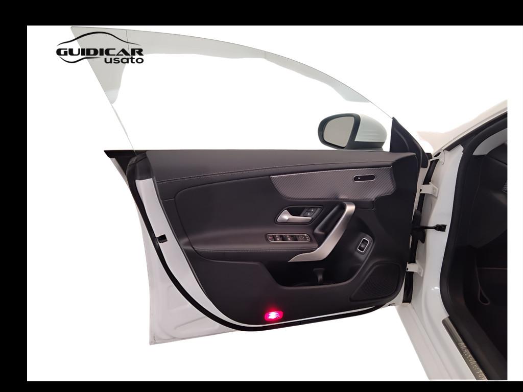 Mercedes-Benz CLA Sh.Brake - X118 2023 - CLA Shooting Brake 180 d Progressive Advanced auto