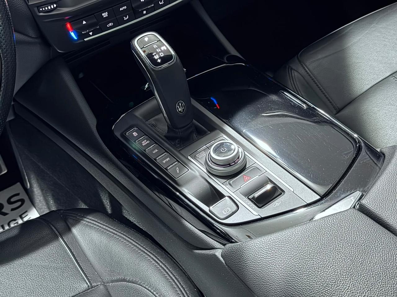 MASERATI LEVANTE GRANSPORT 3.0 350CV