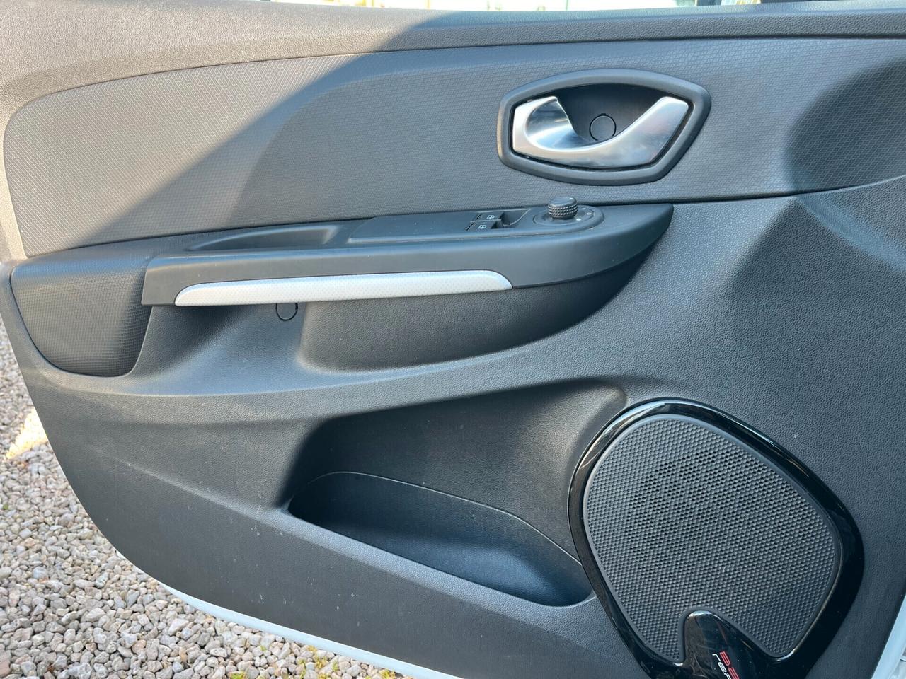 Renault Clio SW 1500 DCI KM CERTIFICATI NAVIGATORE RETROCAMERA