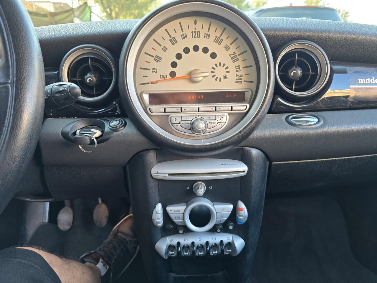 Mini COOPER 1.6 BENZ ACCESSORIATA 2009