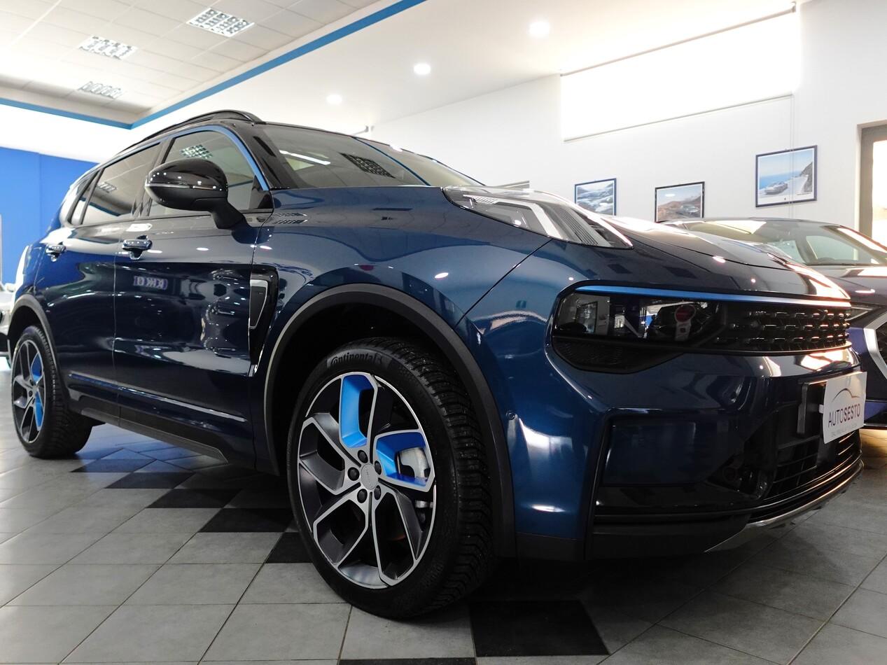 Lynk and Co 01 1.5 BZ 261 CV PHEV 01