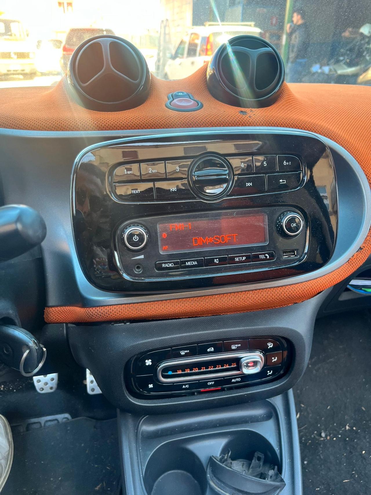 Smart ForFour 70 1.0 Cabrio Edition #1