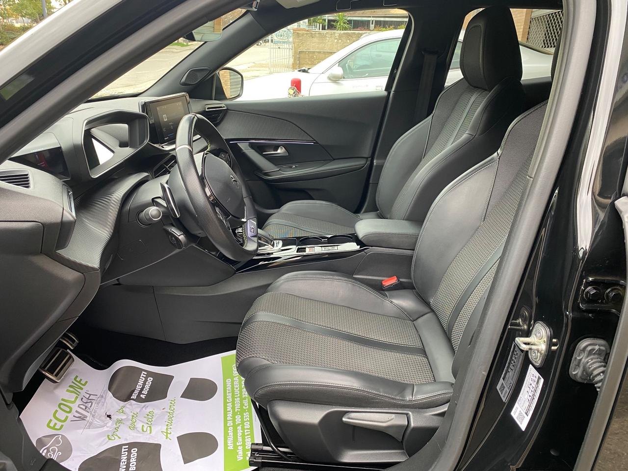 Peugeot 2008 PureTech 130 S&S EAT8 GT Line