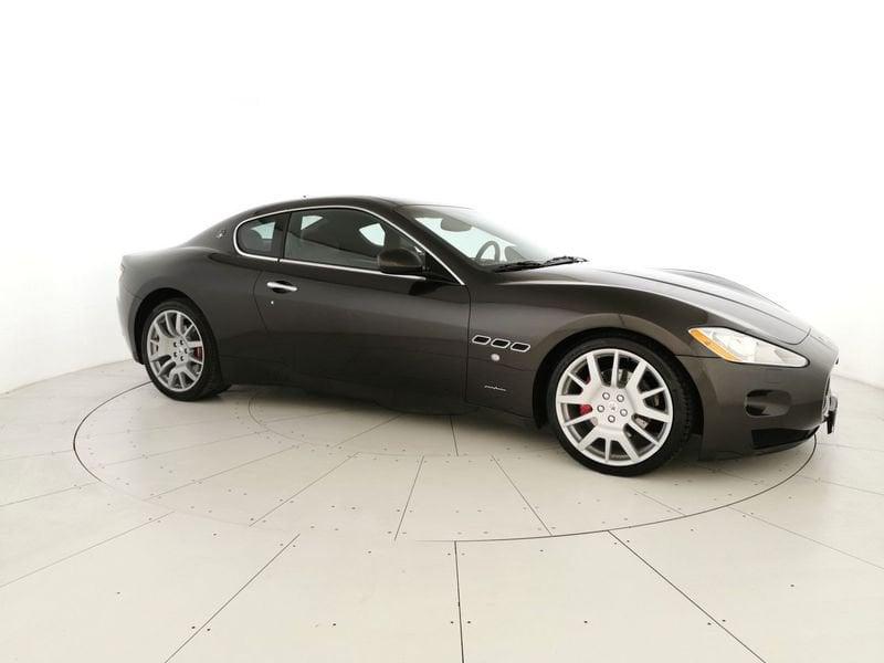 Maserati GranTurismo 4.2 auto