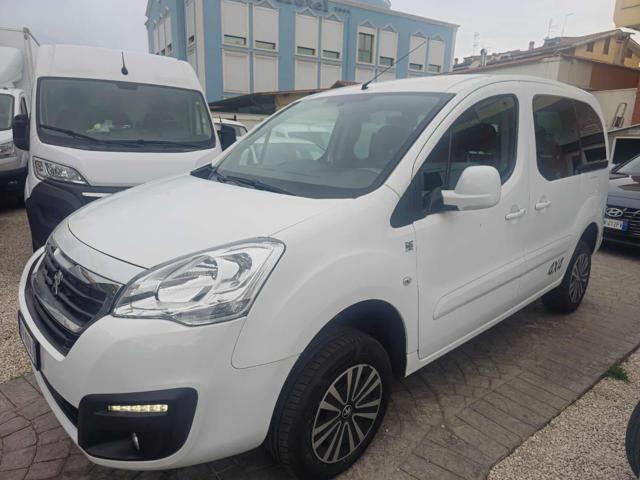 PEUGEOT Partner Tepee BlueHDi 100 4x4 Active Traction Control Plus
