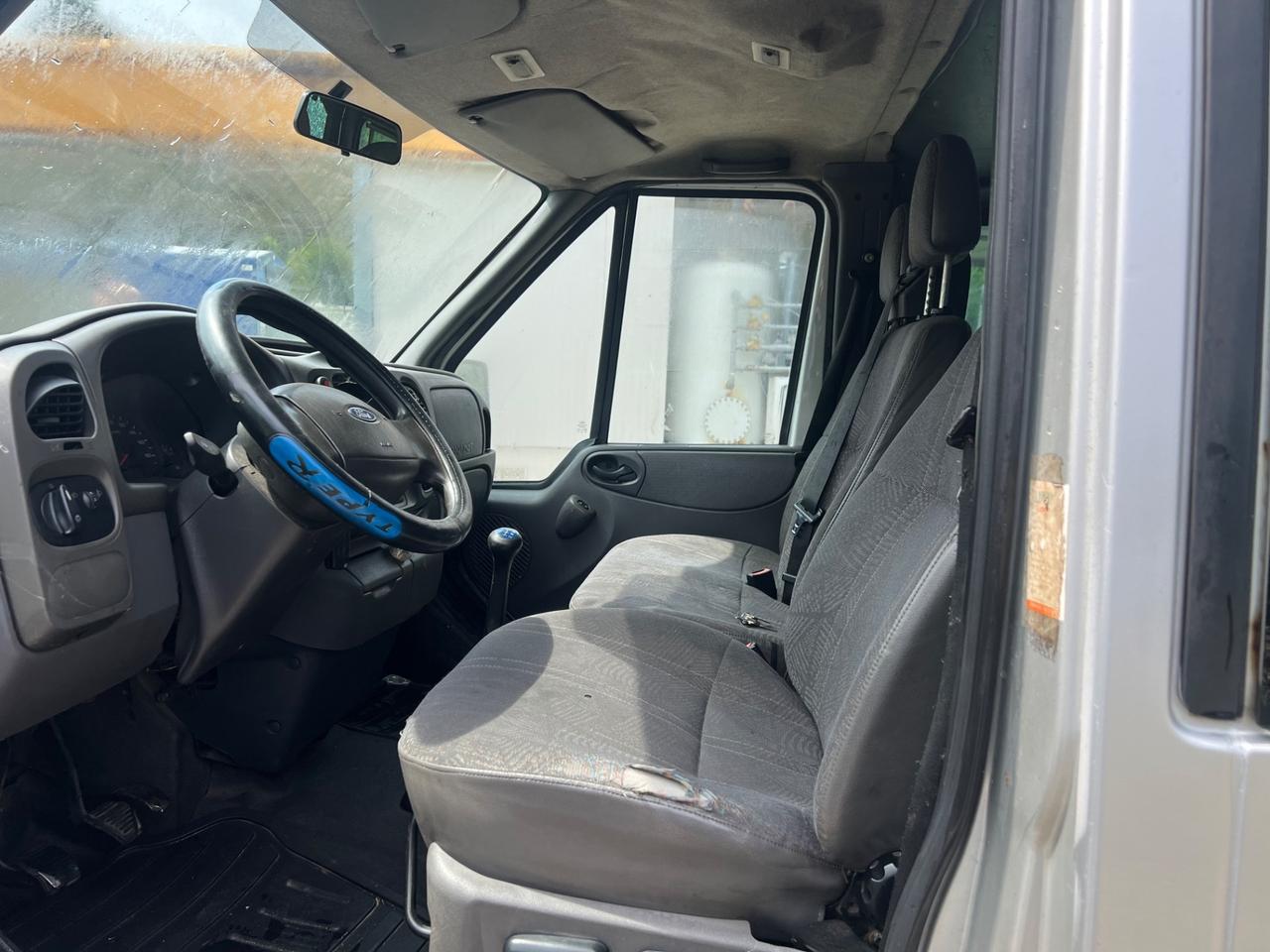 Ford Transit/Tourneo Tourneo 2.5 TD/85CV cat PC Base 9 posti