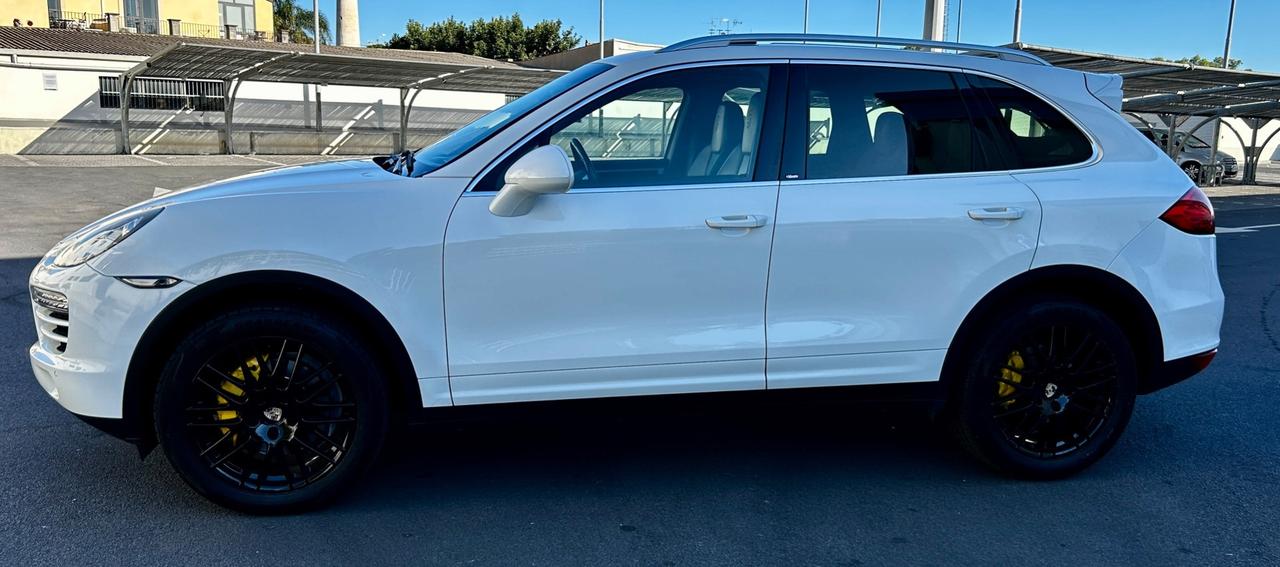 Porsche Cayenne 3.0 Diesel 250CV Platinum Edition