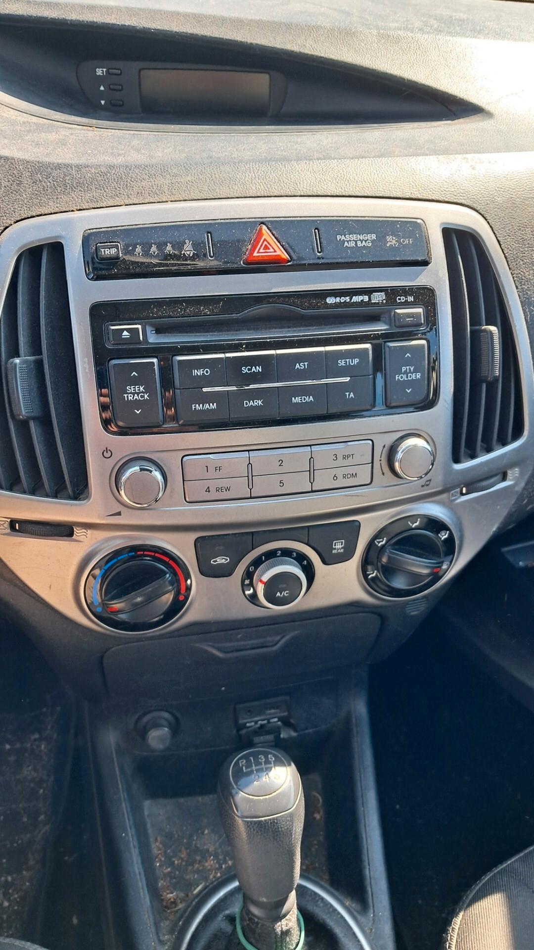 Hyundai i20 1.1 CRDi 5p. Classic x Commercianti