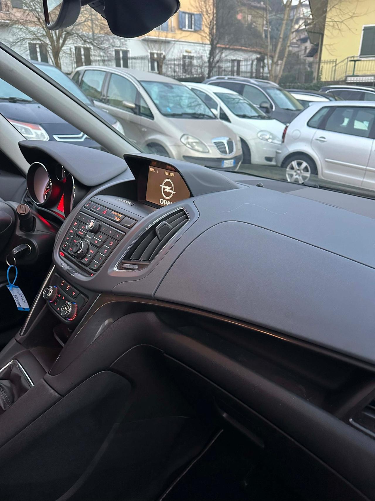 Opel ZAFIRA TOURER 7POSTI KMCERT GARANZ UNICOPR